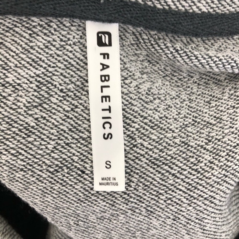 Fabletics sleeveless hooded sweatshirt gray S - Picture 7 of 9